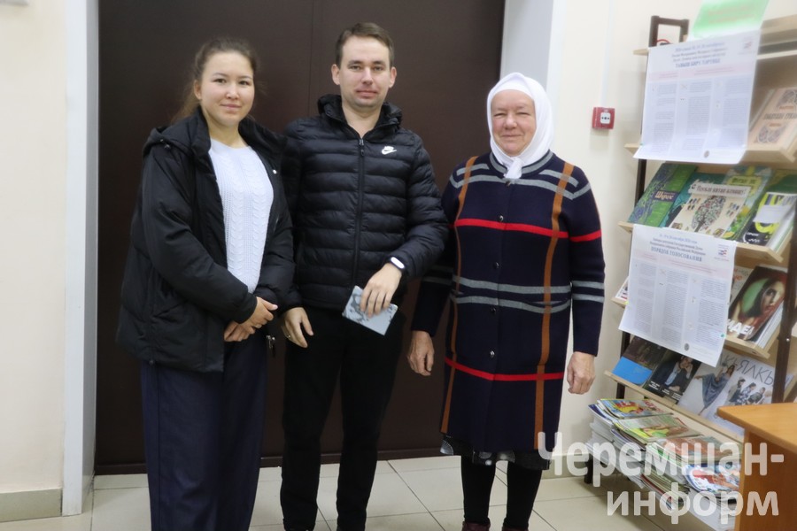 Садрыевлар гаиләләоре белән иртүк килгән Фото: Гөлсирә Шәрифуллина