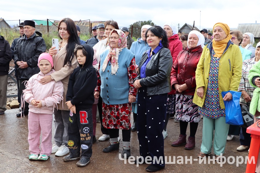 ​​​​​​​В селе Амирово торжественно открыт новый мост, соединяющий два берега реки Сульча: фото Гульсиры Шарифуллиной