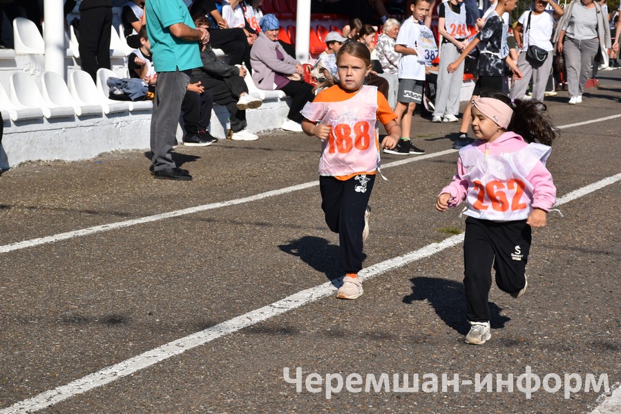 Семилетняя Валерия Макарова из села Старое Ильмово стала самой быстрой среди своих сверстников: фото Кадрии Гамировой