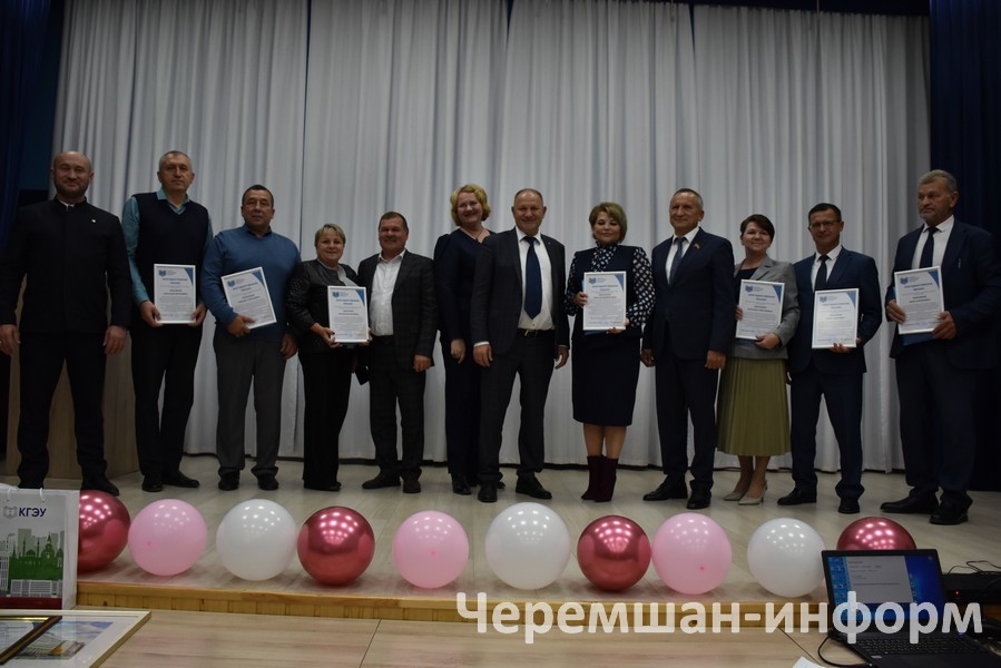  Теперь у нас есть профессия, мы уже сегодня можем устроиться на работу: фото Кадрии Гамировой