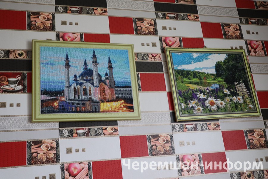 Свои творения Таскира апа дарит родным и близким: фото Гульсиры Шарифуллиной