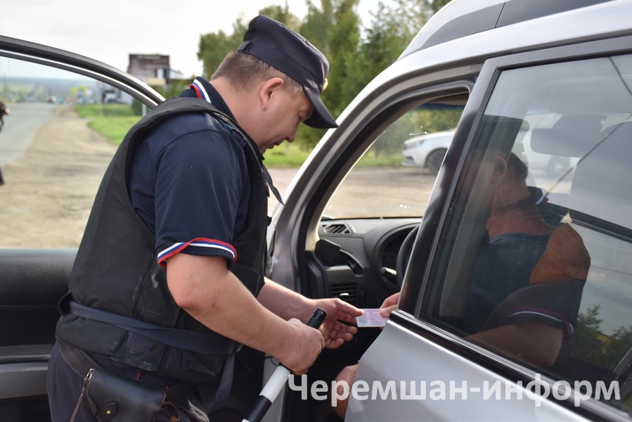 Автоинспекторы выйдут на дороги, чтобы выявить и наказать тех, кто сознательно рискует своей и чужой жизнью: фото Марата Гумерова
