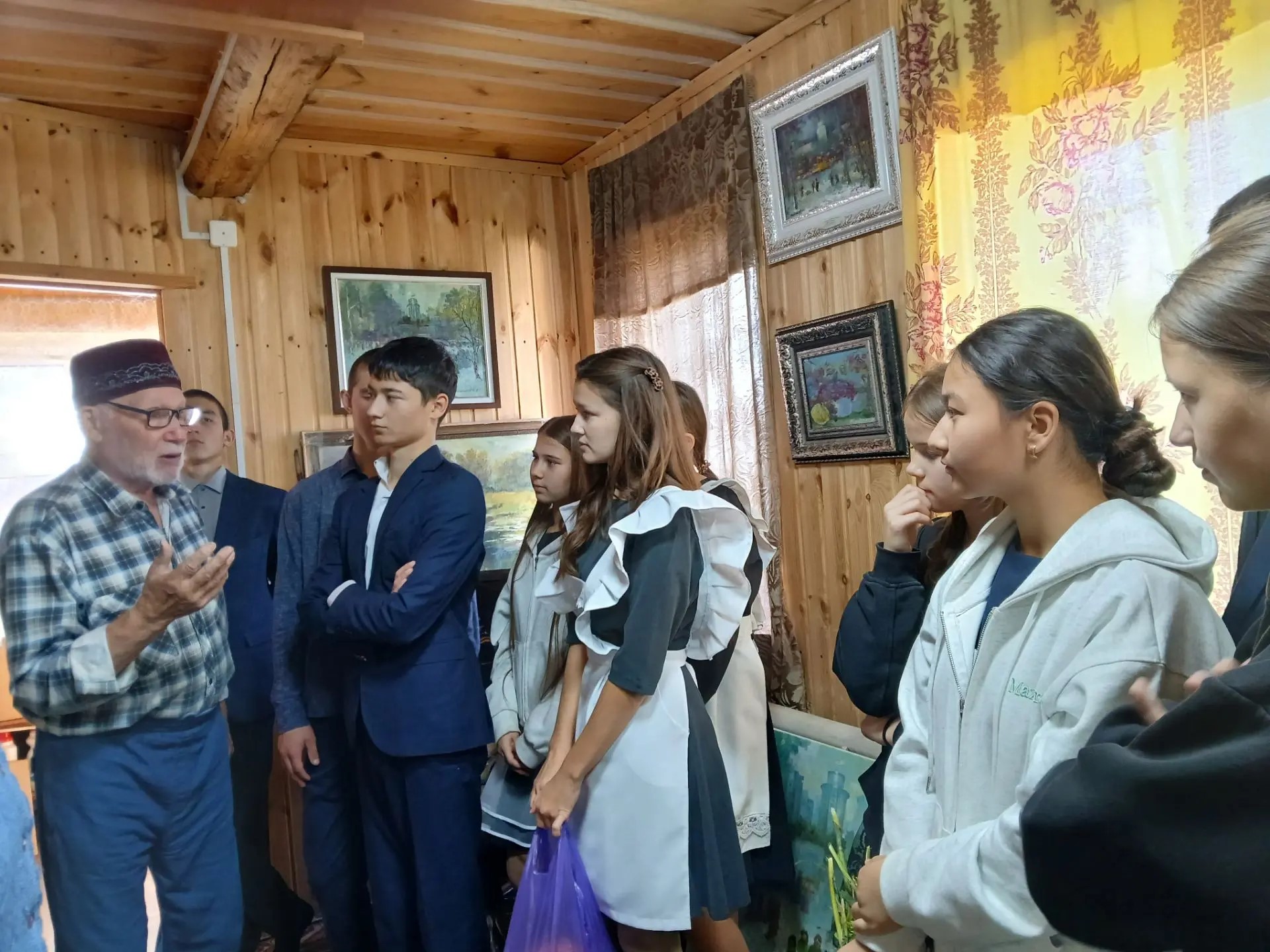 Камил абый яшь буынга сәнгатькә килү тарихын сөйләде: Розалия Сафина фотосы