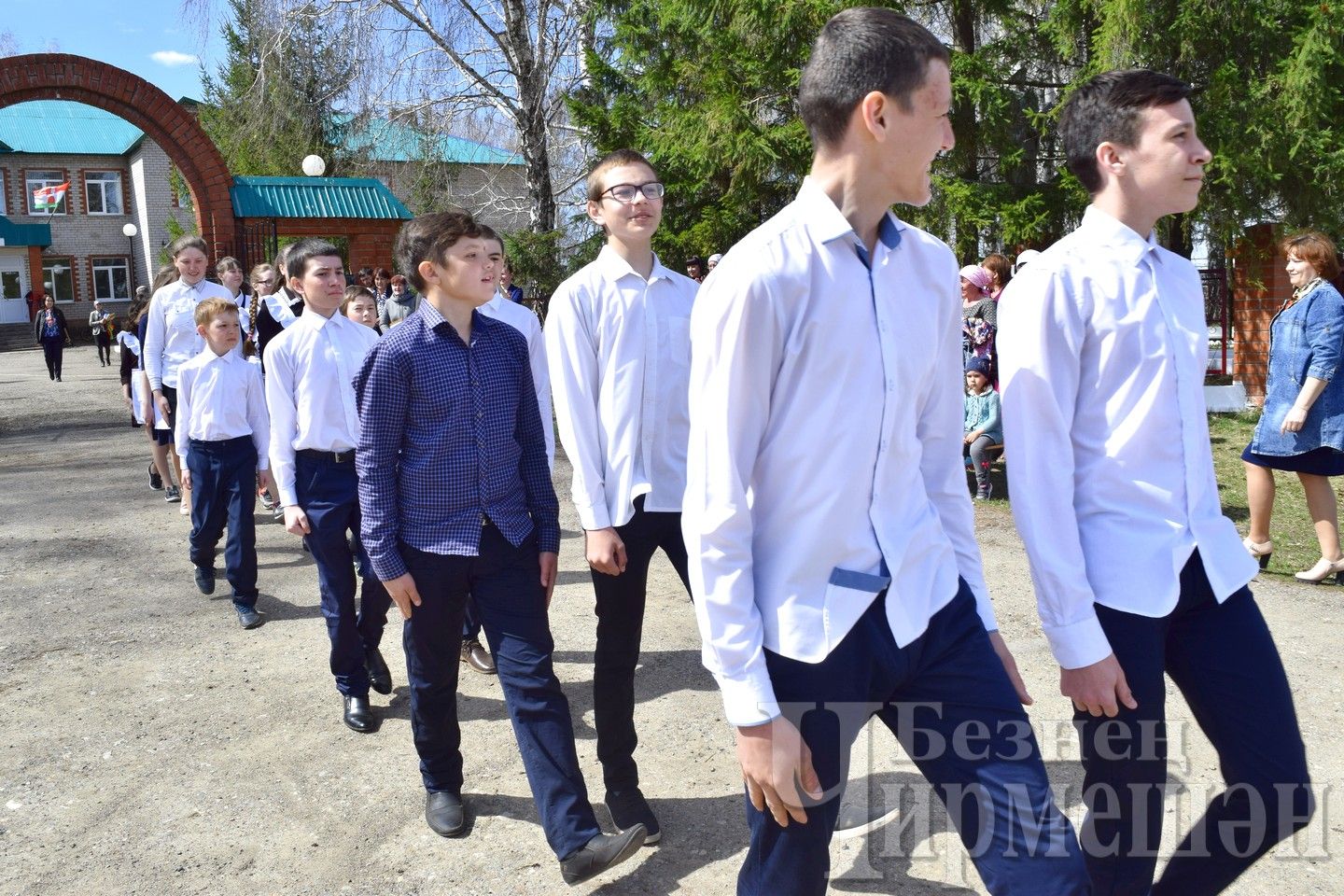 В Верхнекаменском поселении - праздничное мероприятие по случаю Дня Великой Победы (ФОТОРЕПОРТАЖ)