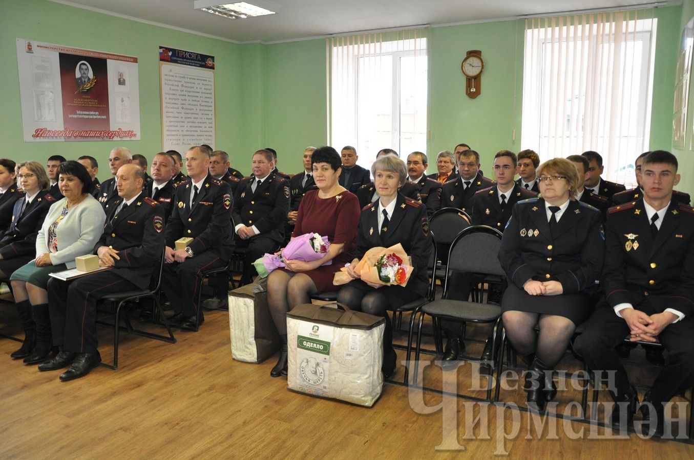 Сотрудники Черемшанской полиции отметили свой профессиональный праздник