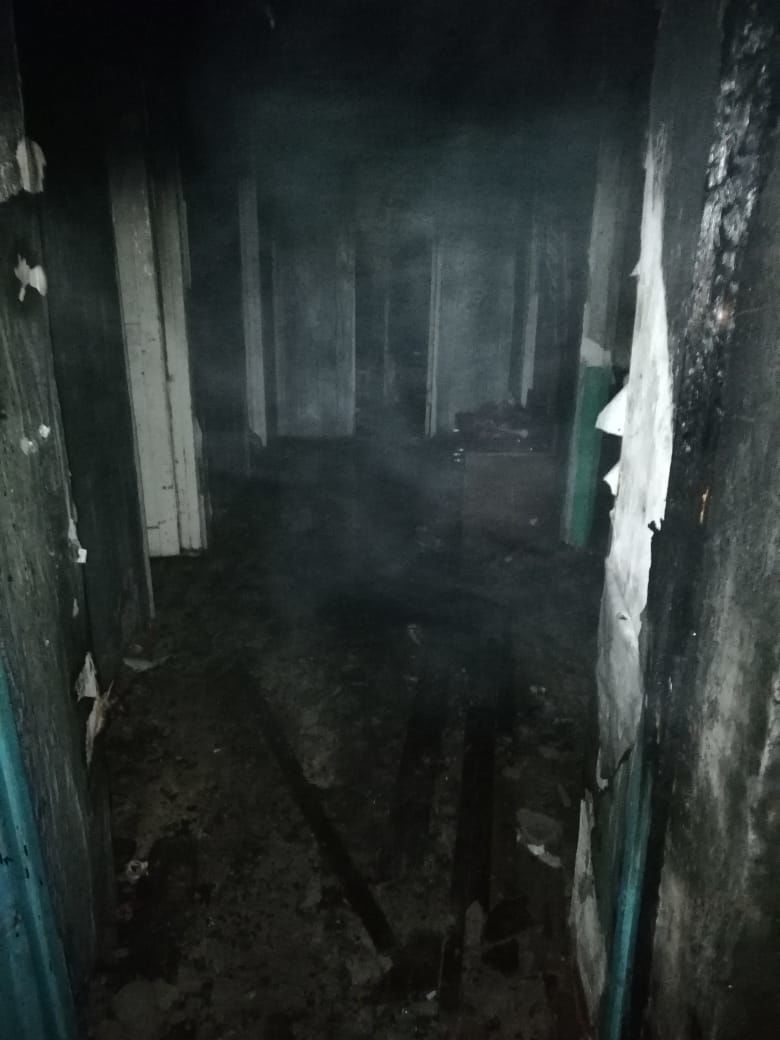 Мужчина, задохнувшийся на пожаре в Черемшанском районе, скончался в больнице
