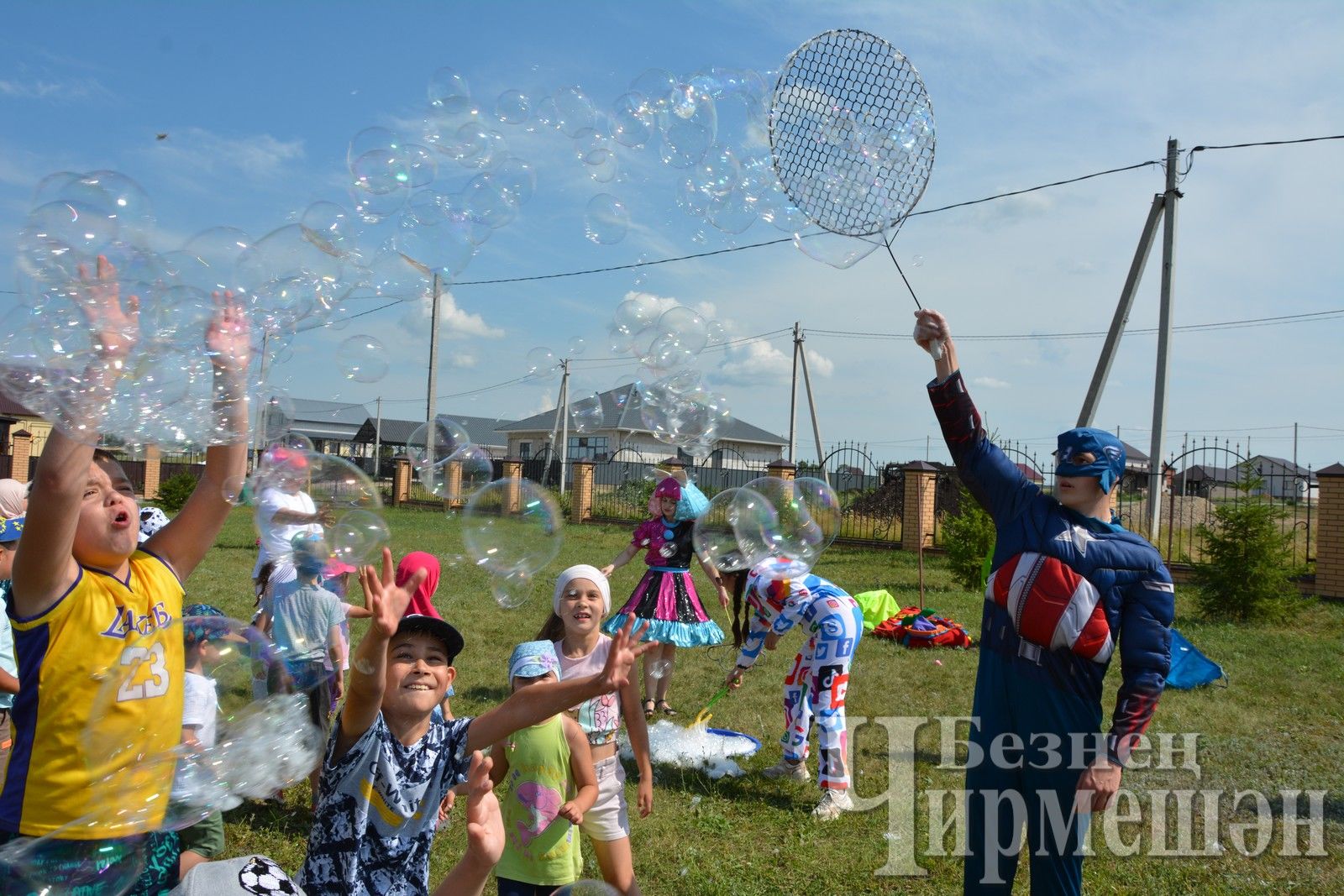 Чирмешәндә Корбан бәйрәме уңаеннан балаларны сөендерделәр&nbsp;