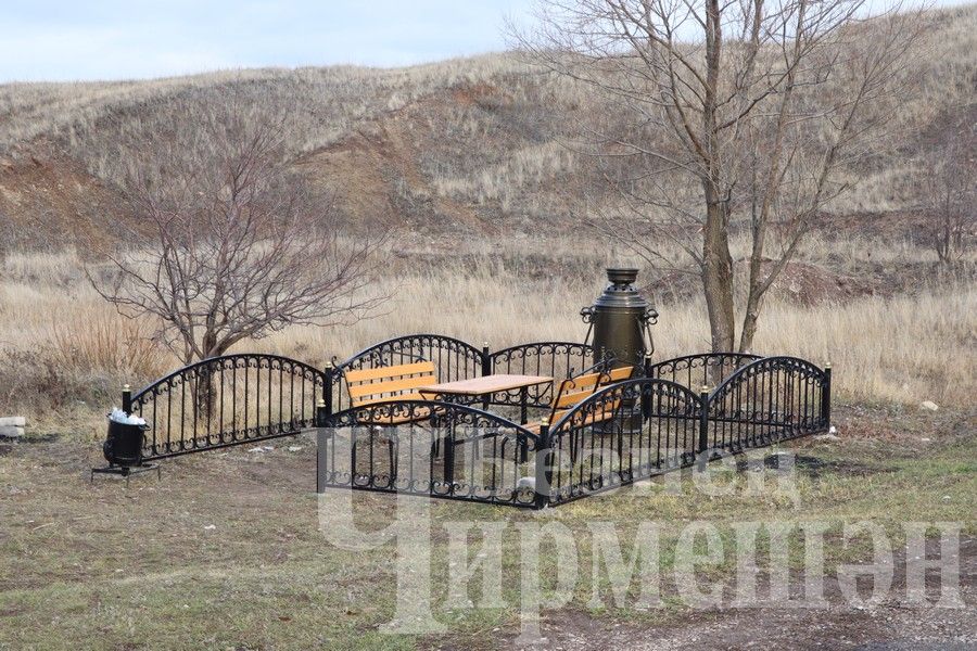 В Черемшане рядом с родником Мельничный сделали зону отдыха