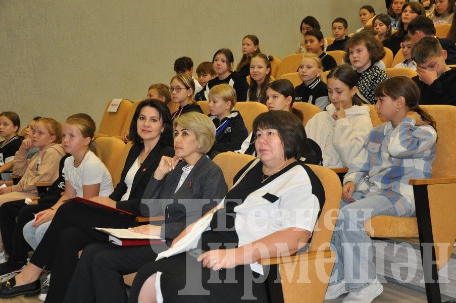 “Алдынгылар вакыты” яшьләр автобусы Чирмешәндә тукталды