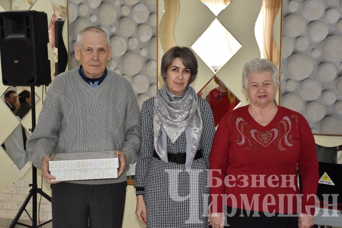Чирмешән районы инвалидлар җәмгыяте юбиляр гаиләләрне кунак итте