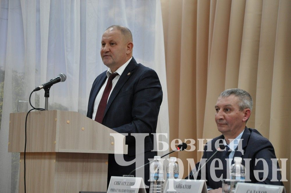 Чирмешән районы авылларындагы җыеннарда бүләкләрне кызганмыйлар