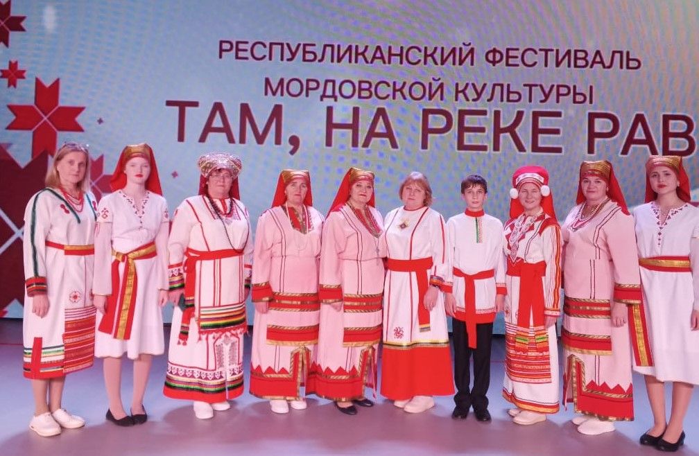 Чирмешәнлеләр “Рав елгасыннан” бик күп бүләк алып кайттылар