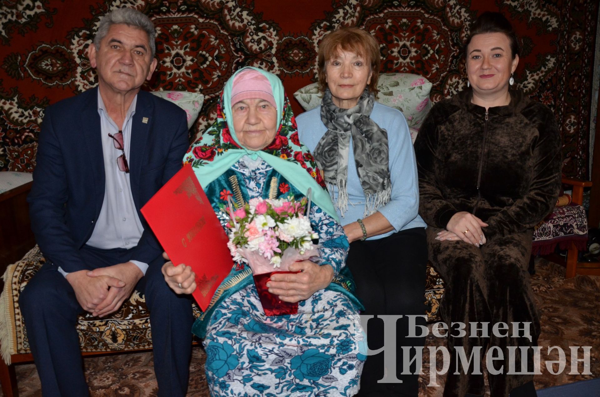 Югары Чегодайдан Зәрига Дәүләтшина 42 ел бер отпускасыз эшләгән