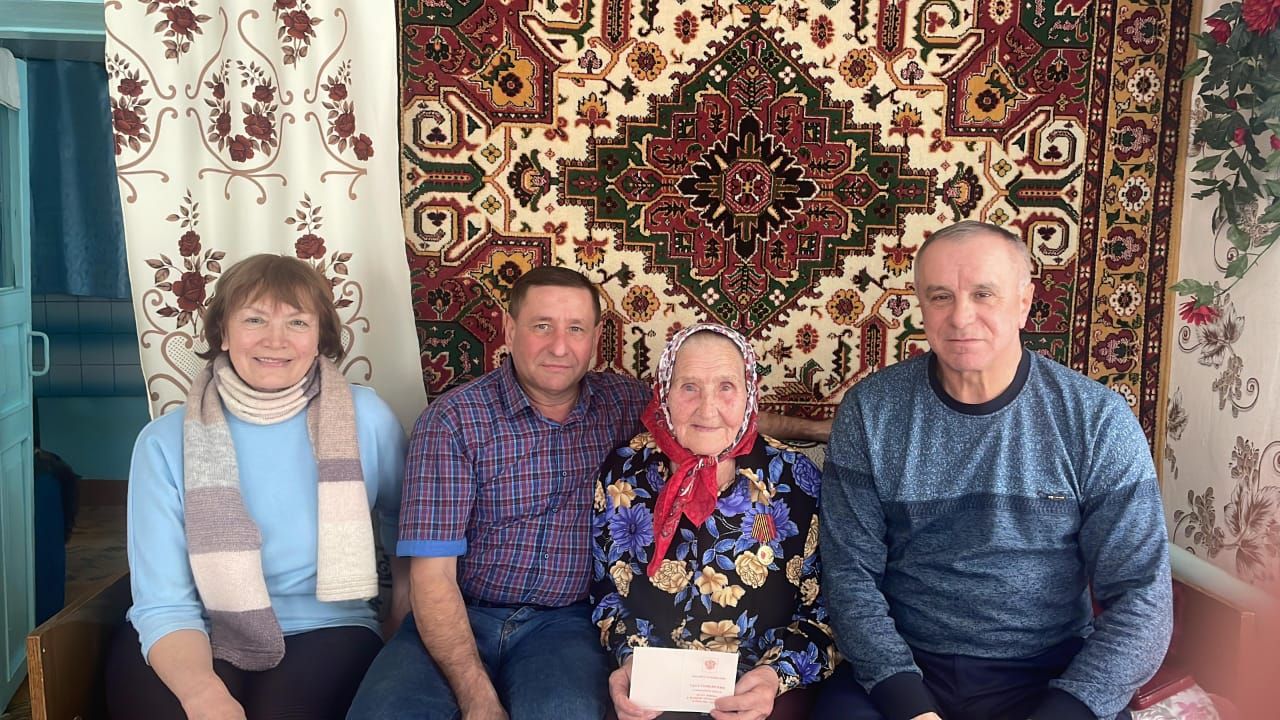 В Черемшанском районе 74 ветеранам вручат юбилейные медали и гостинца