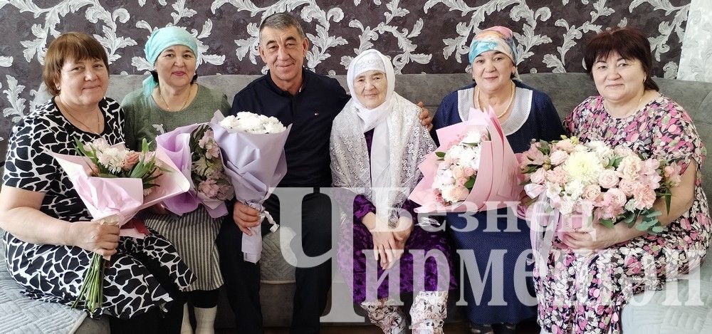 Түбән Кәминкәдән Саимәне классташы эшләгән җиреннән урлап кайткан
