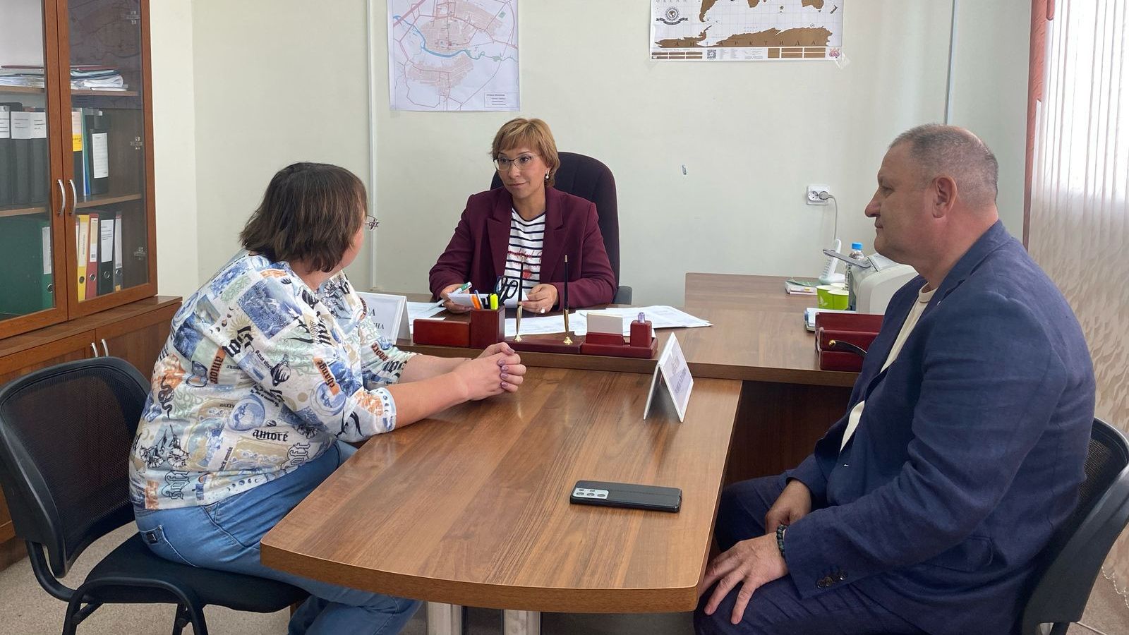 Чирмешәнгә министр килеп китте