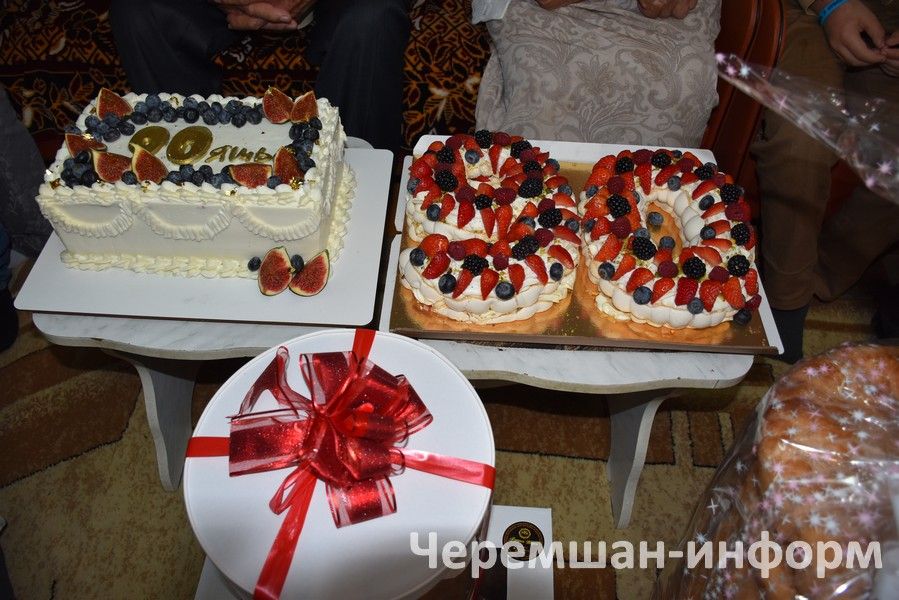Исмагиль Каримов из села Беркет-Ключ бережно хранит последнее письмо отца