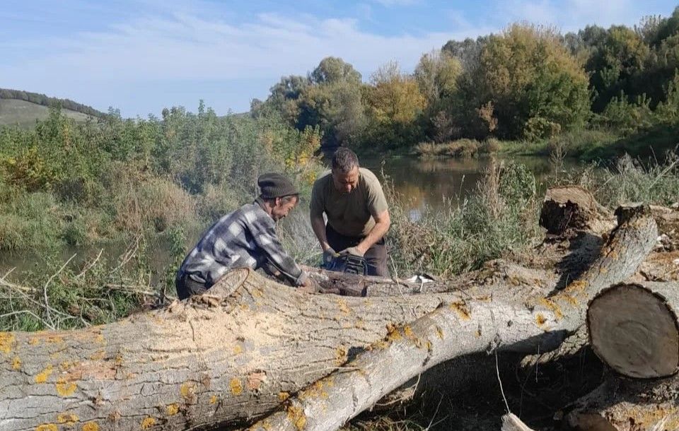 Шешминкалылар Чуваш күпере янында чисталык өмәсе үткәрделәр