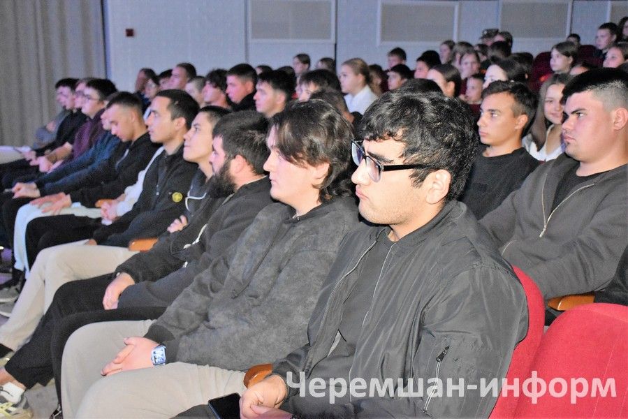 В Черемшане организовали праздник для будущих солдат