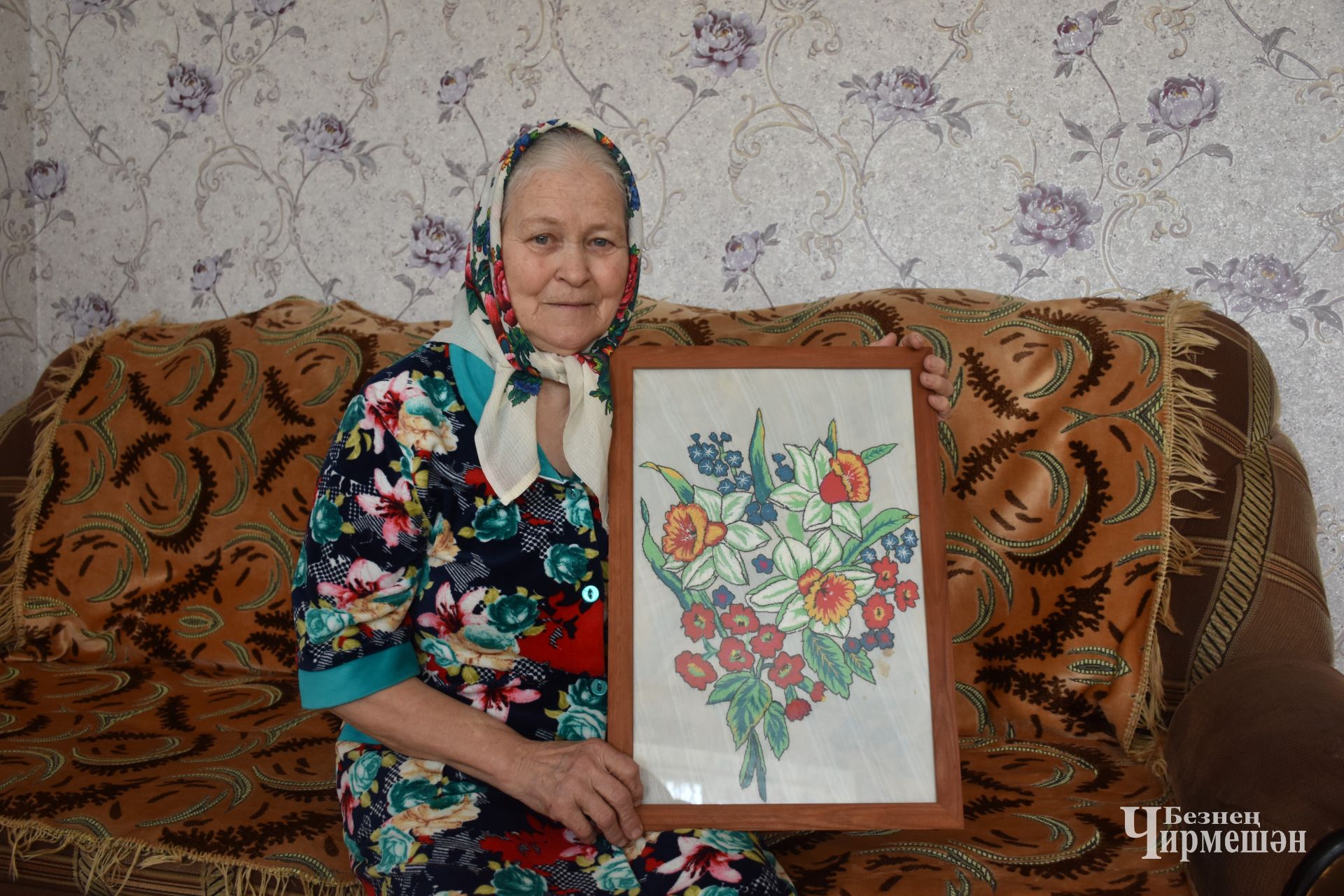 Бала хәсрәте: Туймәттән Әфрүзия Абдуллина чигә-чигә бәет чыгарган