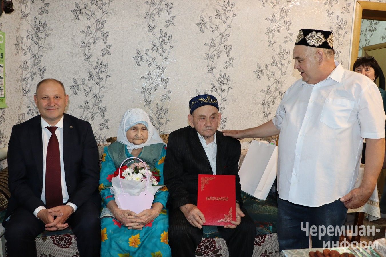 Бәркәтәдән Имаметдин Әхмәтҗановны Казанга чакырып телевидениедан күрсәткәннәр