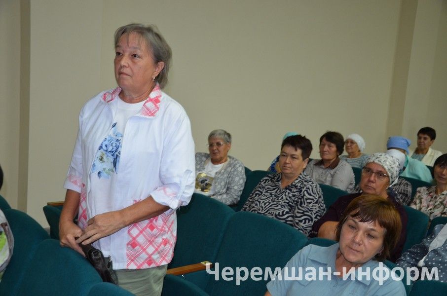 В первый класс Верхнекаменской школы пойдут только мальчики