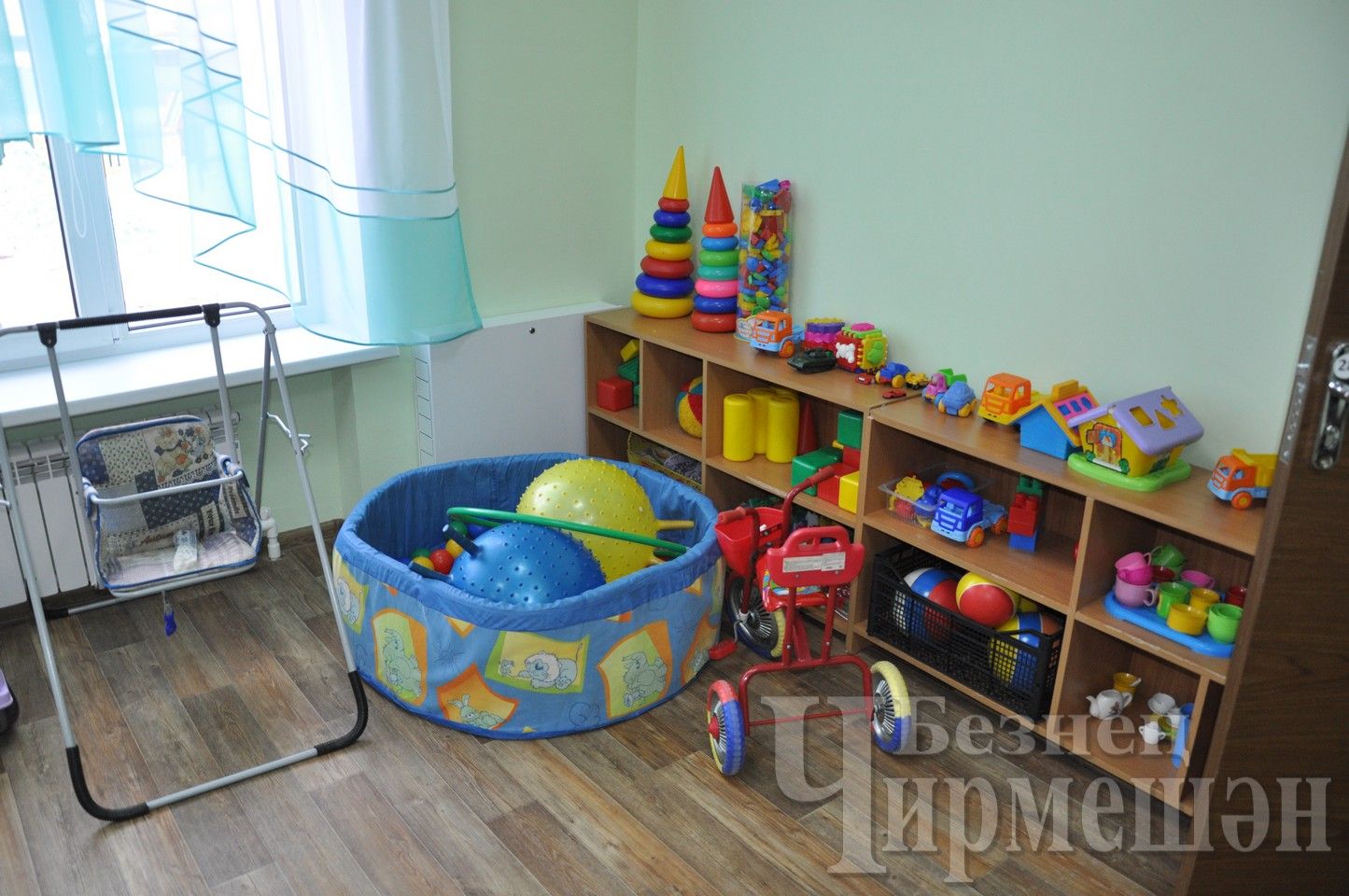 В Лашманке снова открылся детский сад (ФОТОРЕПОРТАЖ)