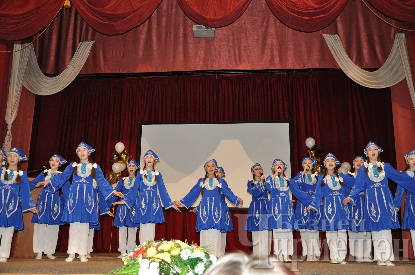 Чирмешәнлеләр - Нурлатта - татар конгрессы киңәшмәсендә (ФОТОРЕПОРТАЖ)