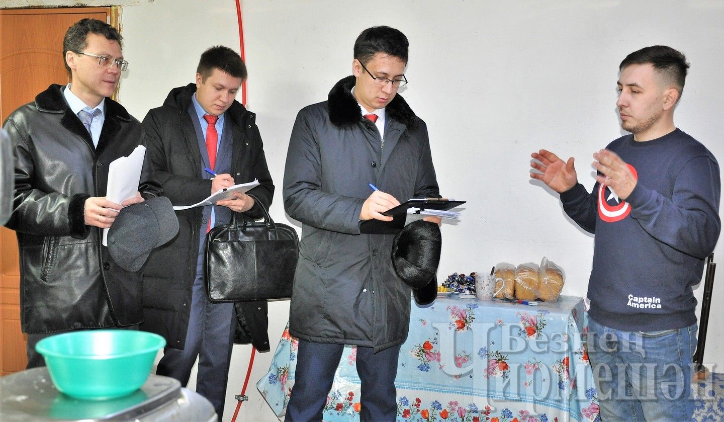ТР икътисад министры Чирмешән районында эшкуарлык үсеше белән танышты (ФОТОРЕПОРТАЖ)