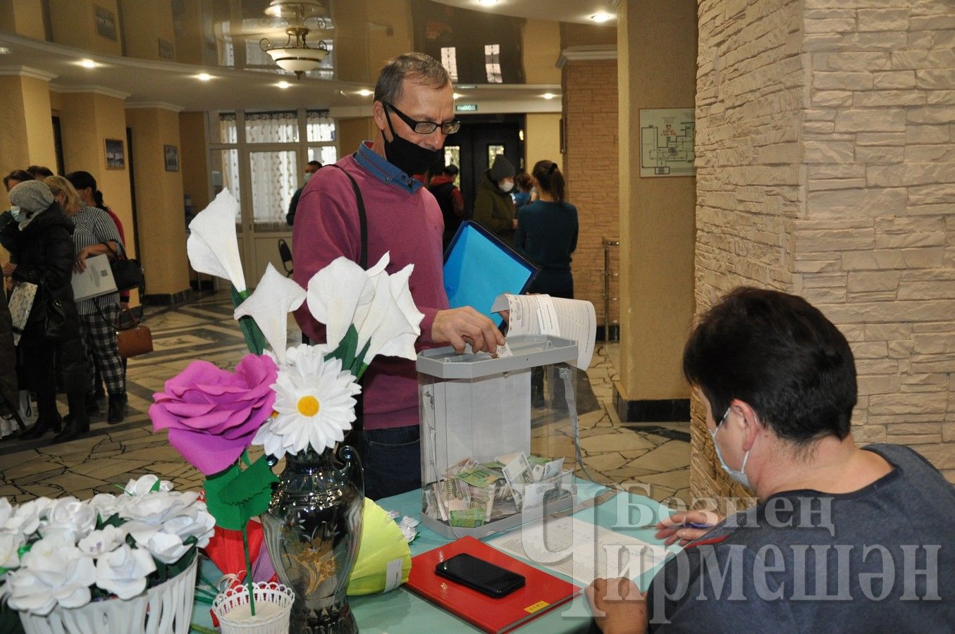 В Черемшанском районе к акции "Белые цветы" подключились 170 человек (ФОТОРЕПОРТАЖ)