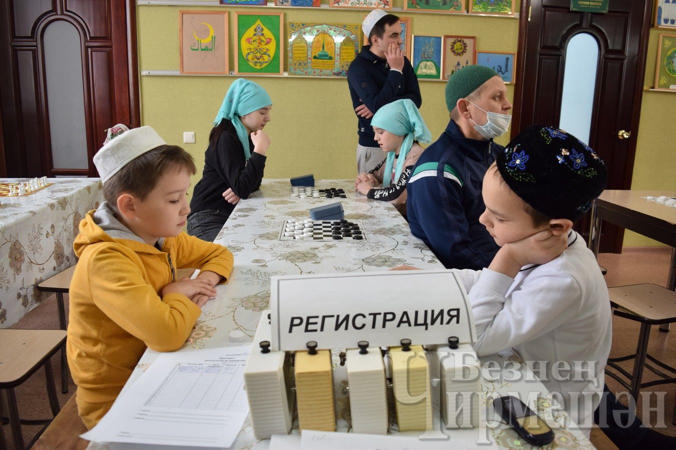 В Черемшанской мечети - шахматный турнир (ФОТОРЕПОРТАЖ)