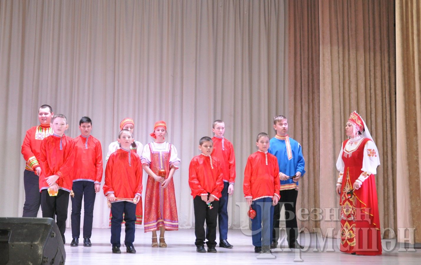 "Без бергә" балалар халык иҗаты фестиваль-концерты мизгелләре (ФОТОРЕПОРТАЖ)