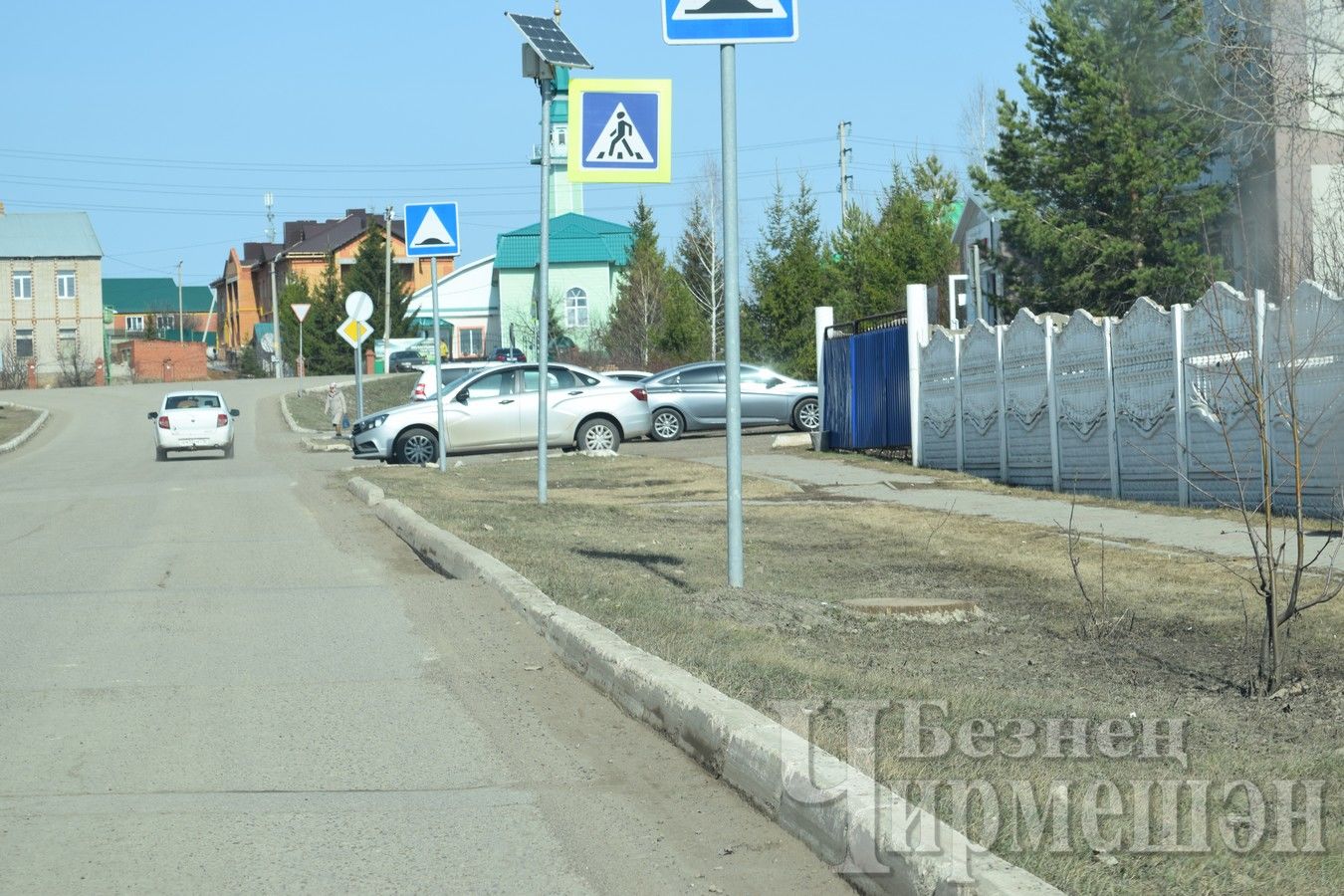 Черемшанцы уже вышли на субботник (ФОТОРЕПОРТАЖ)