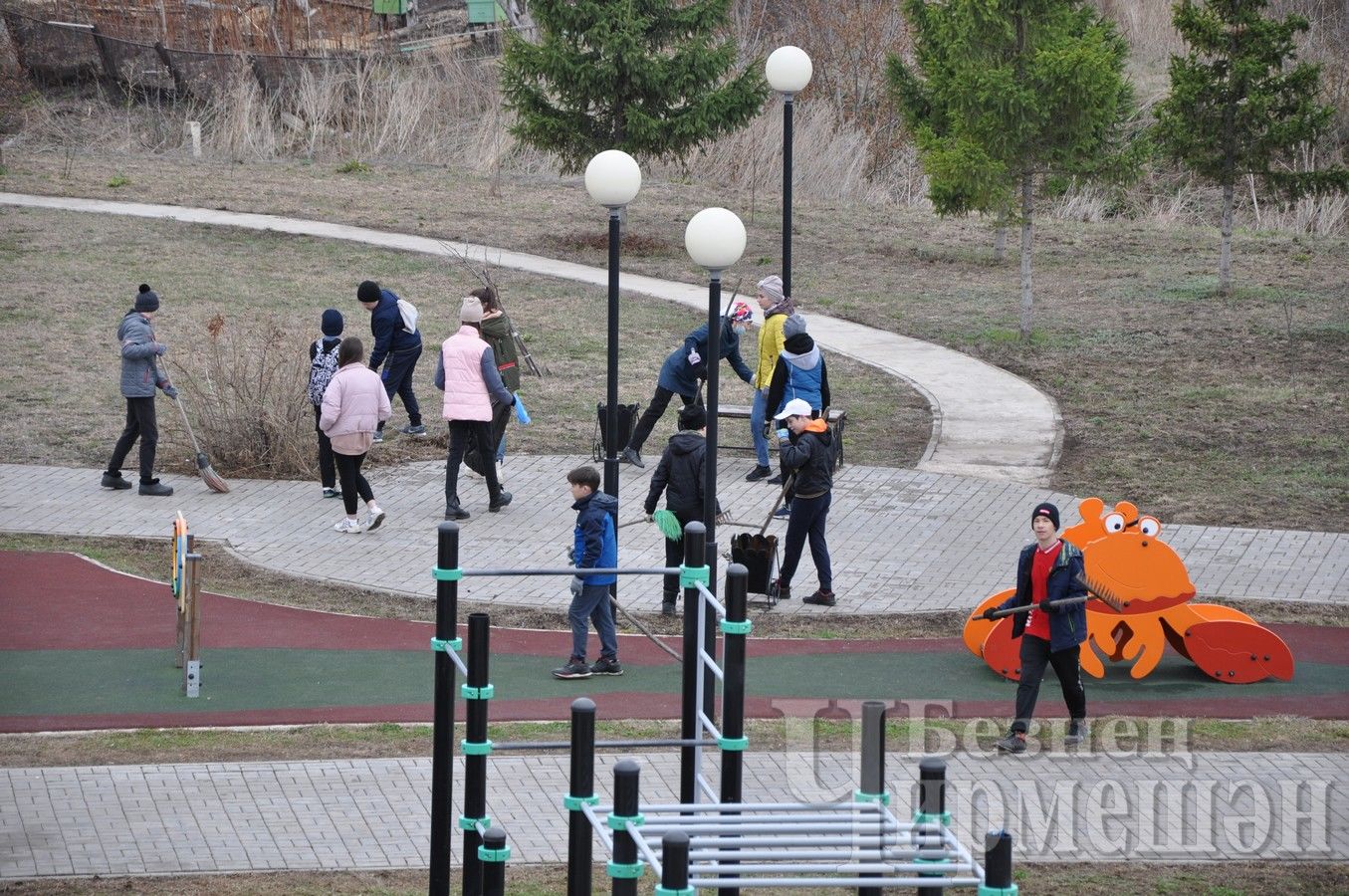 В Черемшане прошел Всероссийский субботник (ФОТОРЕПОРТАЖ)