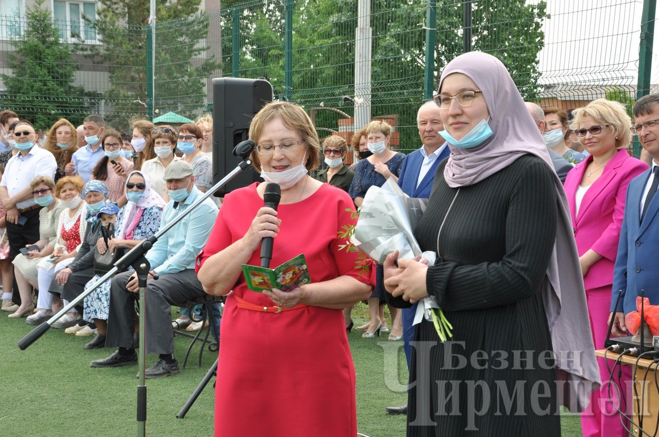 В Черемшанском лицее прозвенел "Последний звонок" ( ФОТОРЕПОРТАЖ)