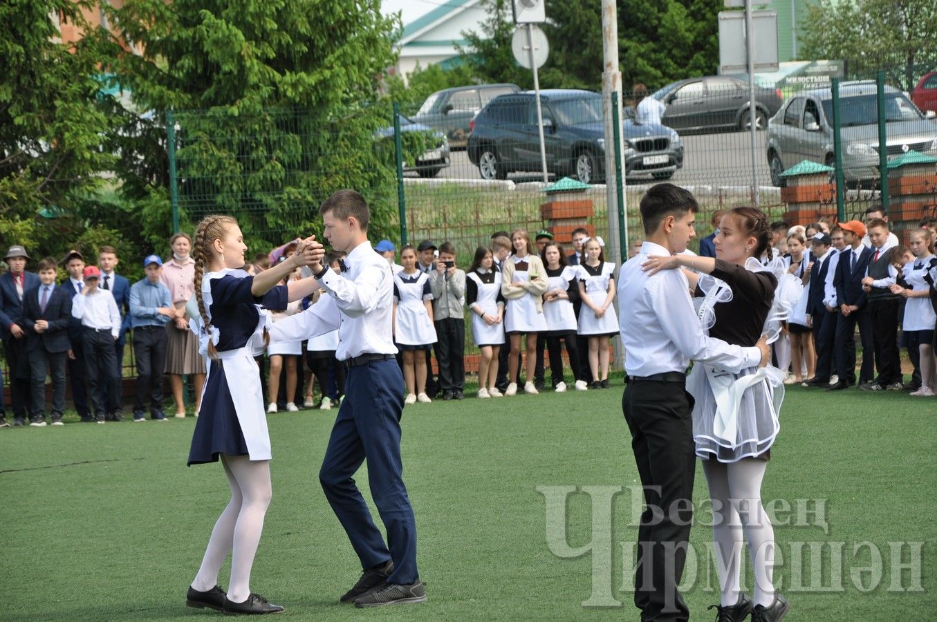 В Черемшанском лицее прозвенел "Последний звонок" ( ФОТОРЕПОРТАЖ)