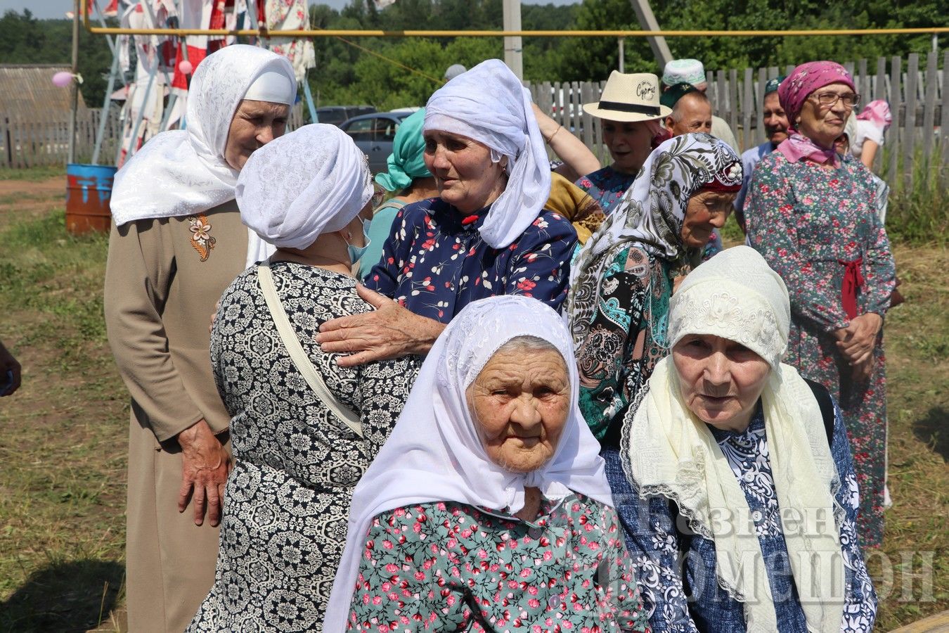 Жители поселка Кзыл Чишма спустя два года встретились снова (ФОТОРЕПОРТАЖ)