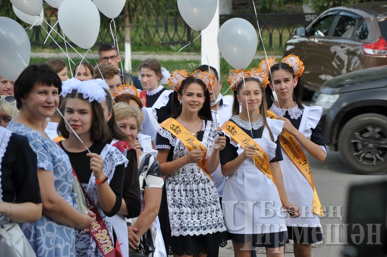 В Черемшане состоялся районный выпускной бал (ФОТОРЕПОРТАЖ)