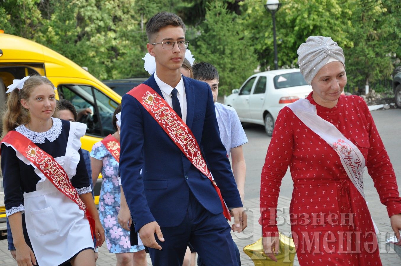 В Черемшане состоялся районный выпускной бал (ФОТОРЕПОРТАЖ)