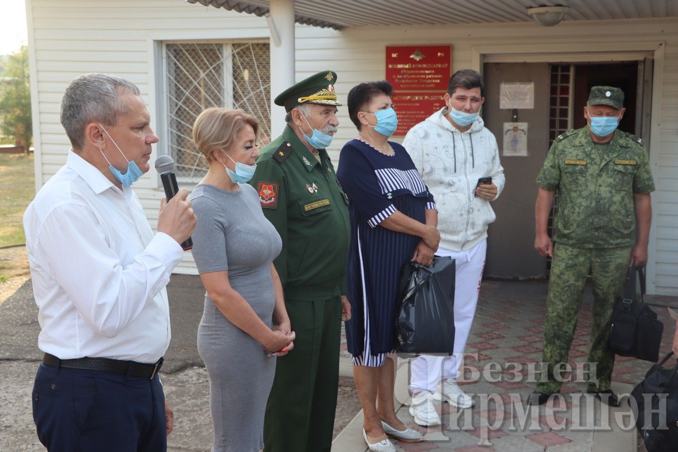 Из Черемшанского района в армию отправились еще 10 юношей (ФОТОРЕПОРТАЖ)