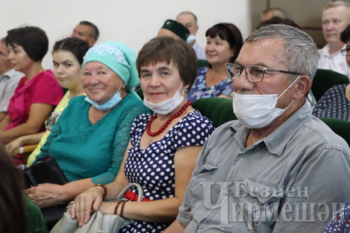 В Амирово презентовали новую книгу (ФОТОРЕПОРТАЖ)