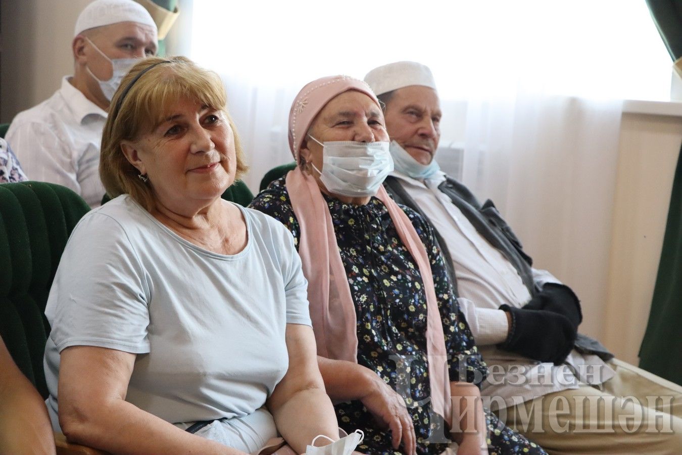 В Амирово презентовали новую книгу (ФОТОРЕПОРТАЖ)