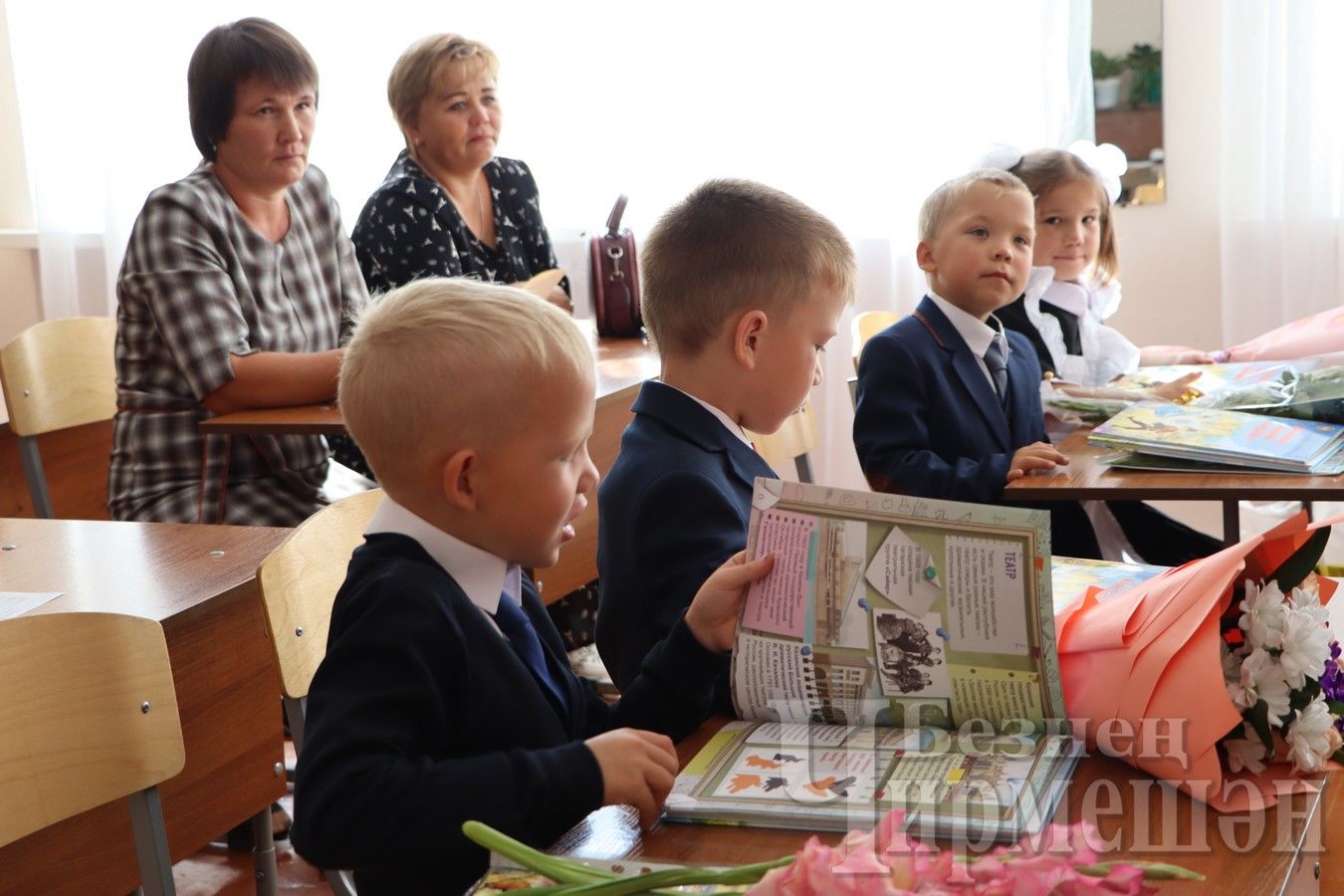 День знаний - в Новоильмовской школе (ФОТОРЕПОРТАЖ)
