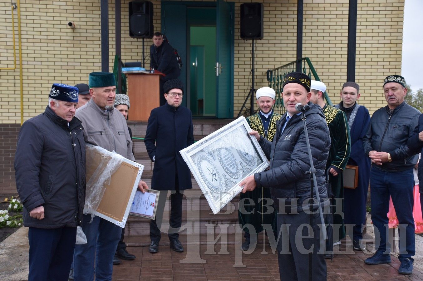 В Подлесном Утямыше состоялось торжественное открытие новой мечети (ФОТОРЕПОРТАЖ)