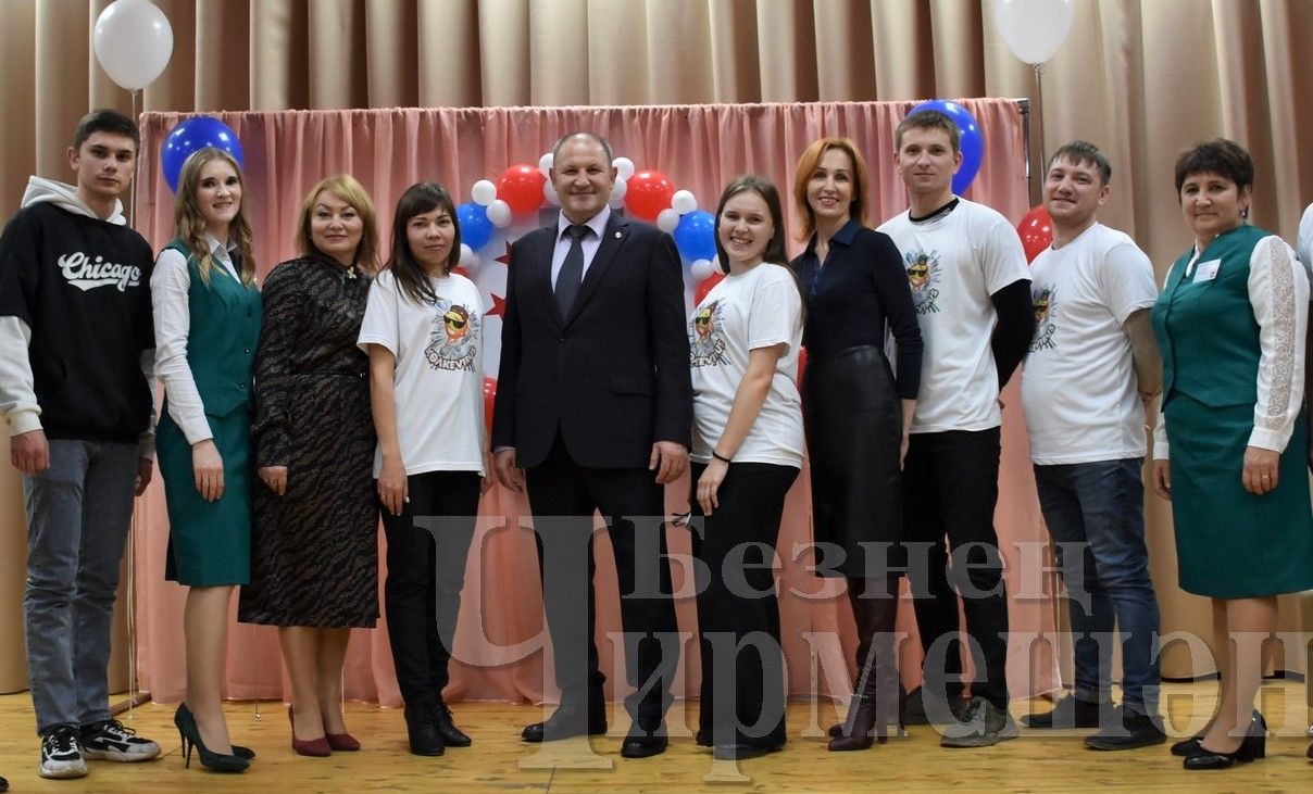 В Беркет Ключе прошла интеллектуальная игра "Борьба умов" (ФОТОРЕПОРТАЖ)