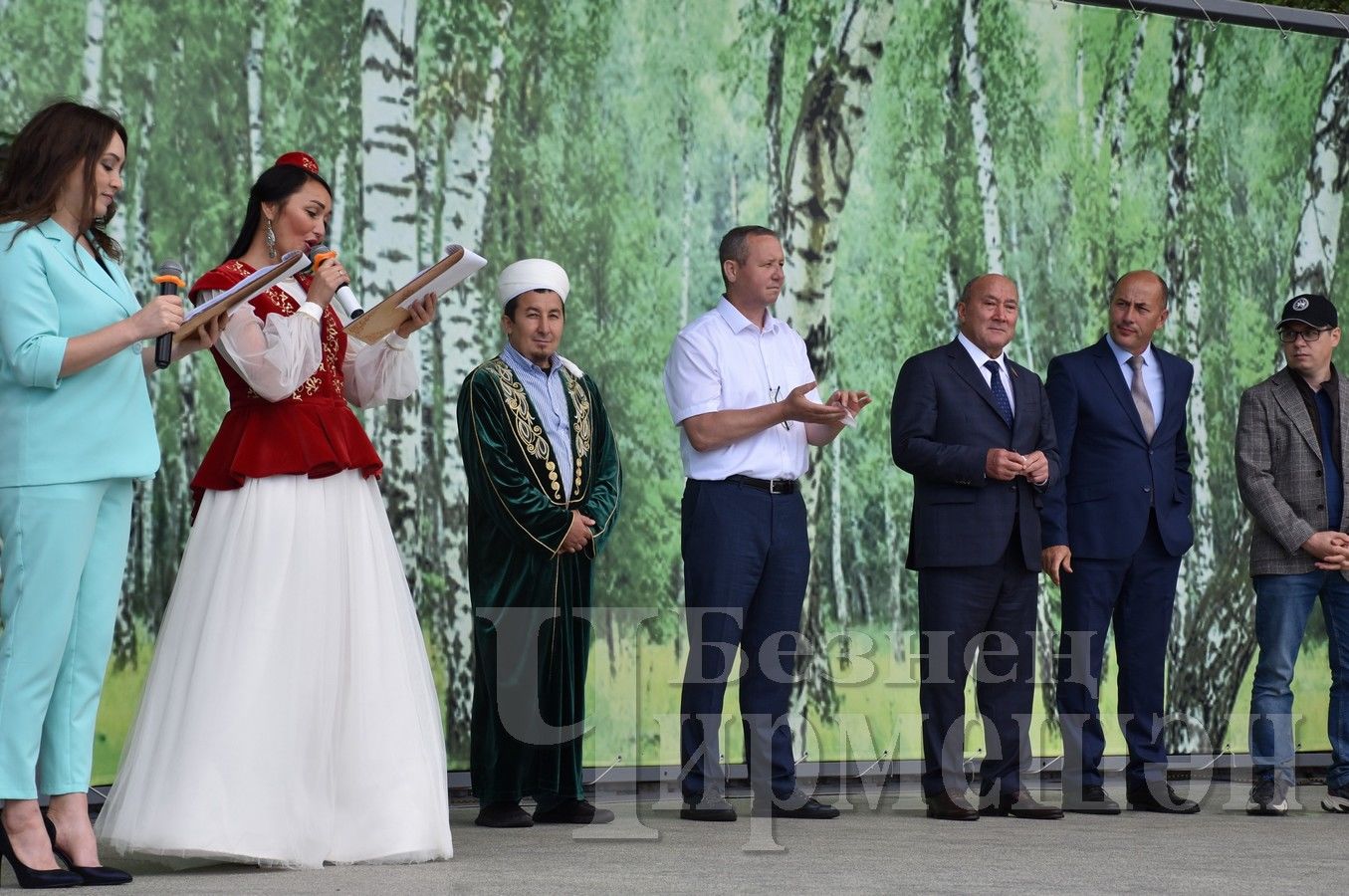 Журналистлар Сабан туенда чирмешәнлеләр дә катнашты (ФОТОРЕПОРТАЖ)