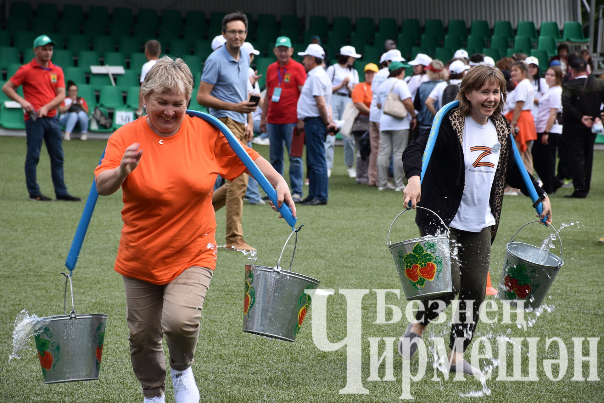 Журналистлар Сабан туенда чирмешәнлеләр дә катнашты (ФОТОРЕПОРТАЖ)