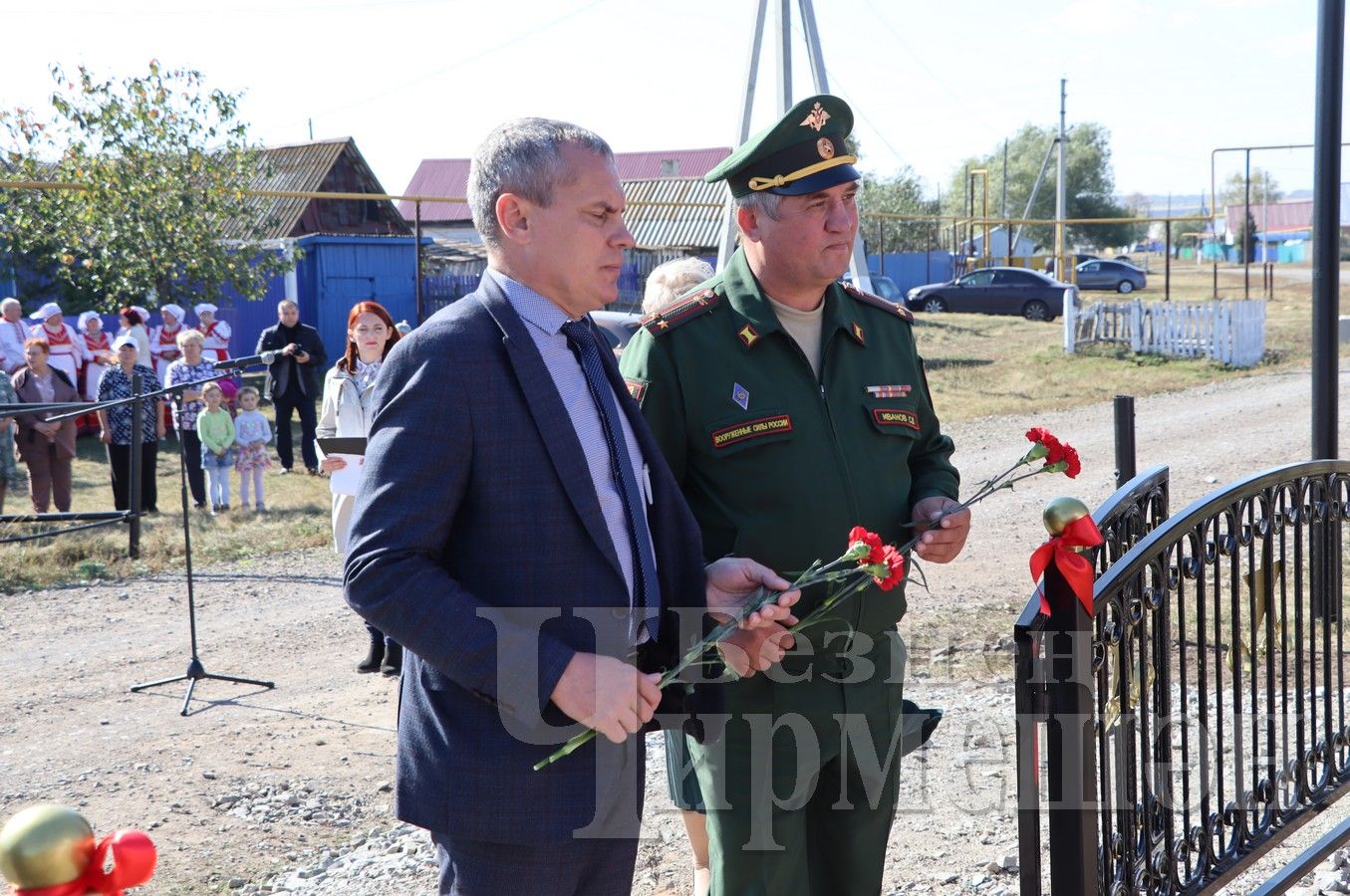 В Старом Сережкино состоялось открытие нового памятника (ФОТОРЕПОРТАЖ)