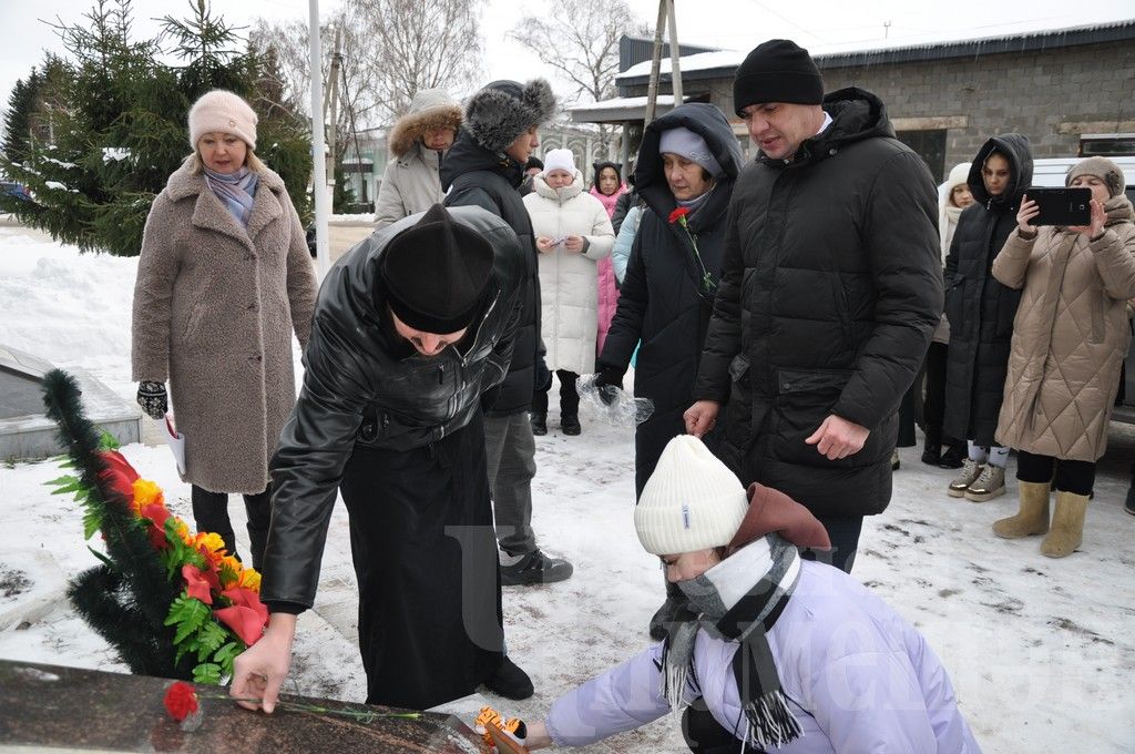 В Черемшане почтили память погибших на пожаре в 1953 году (ФОТОРЕПОРТАЖ)