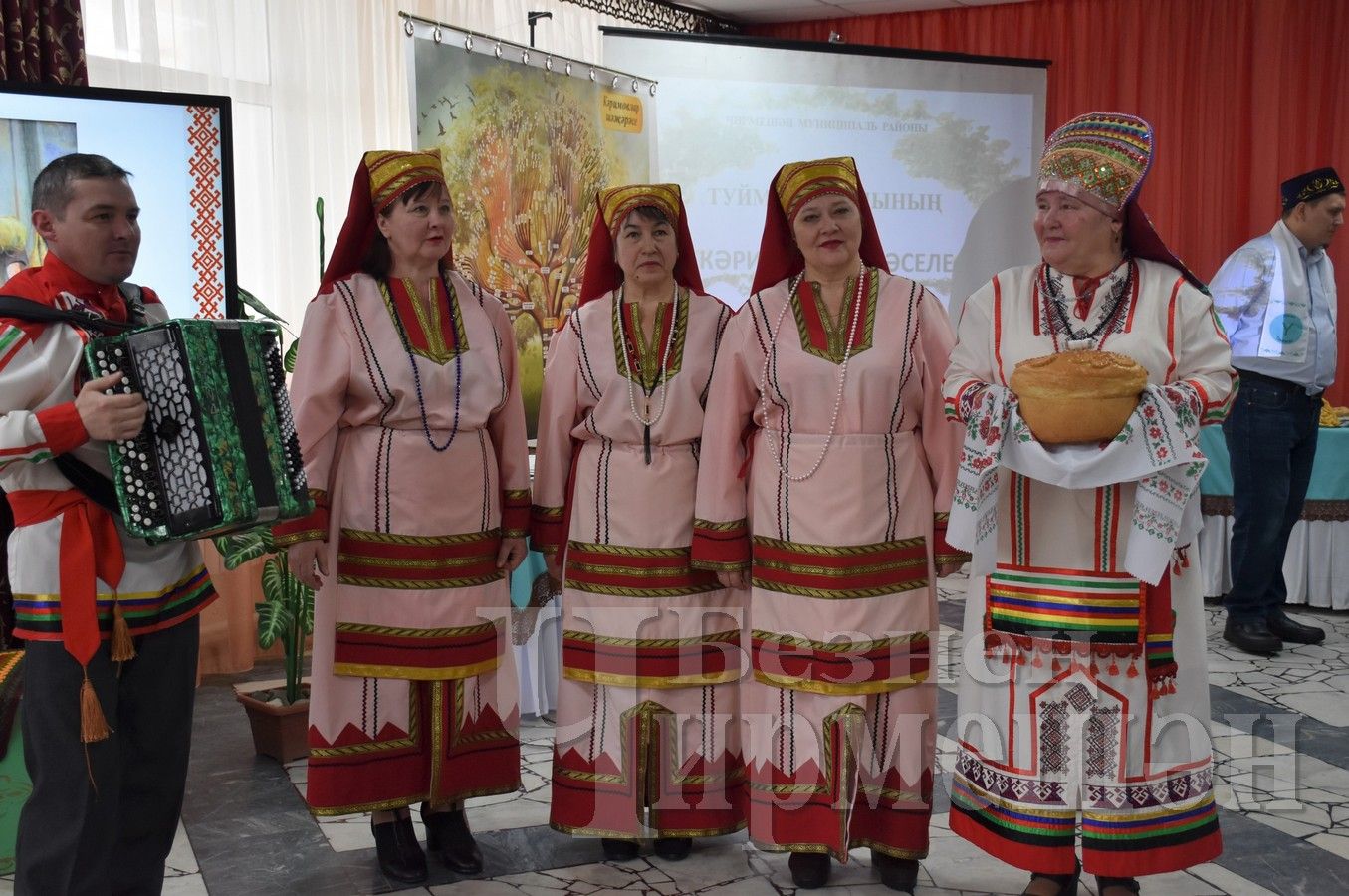 В Черемшане прошел муниципальный этап фестиваля родословной "Эхо веков" (ФОТОРЕПОРТАЖ)